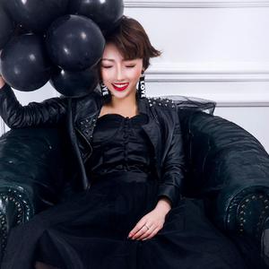 欧美XXXX大学生运动抢劫
